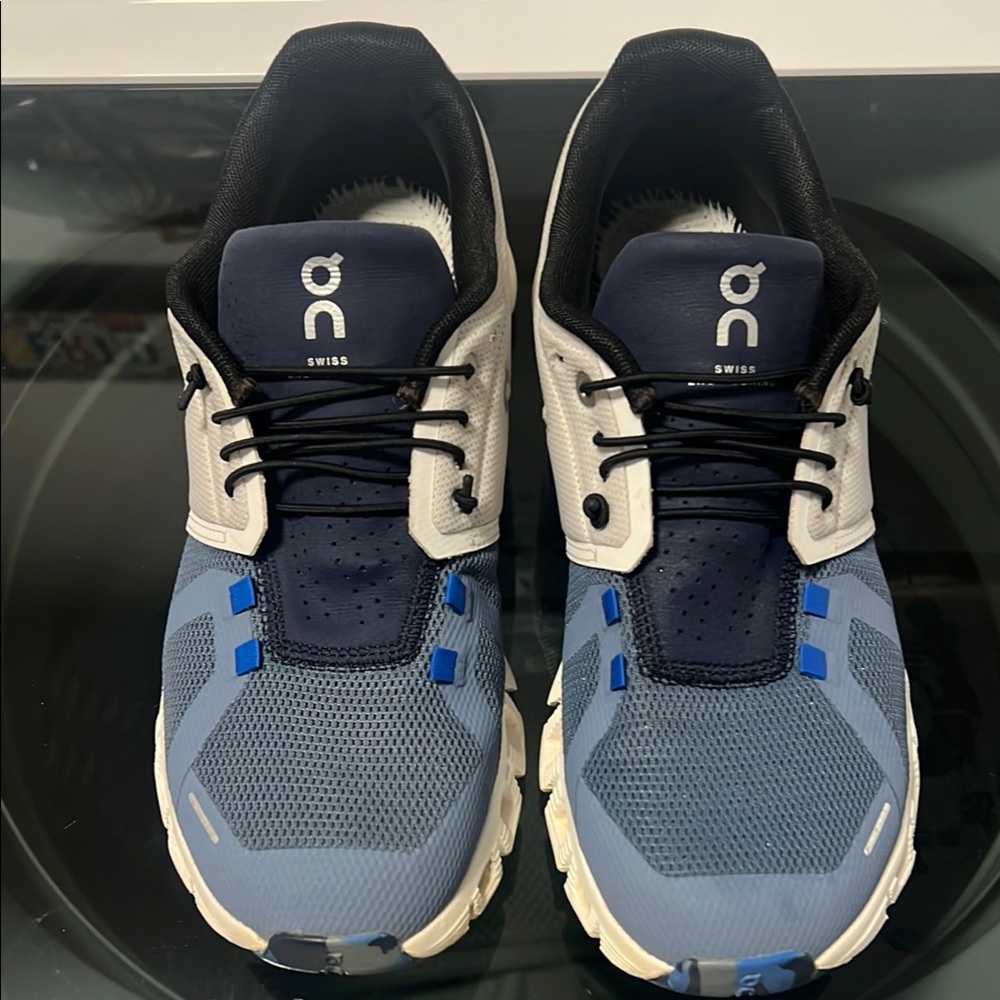 On Running Women’s Blue and Grey Sneakers